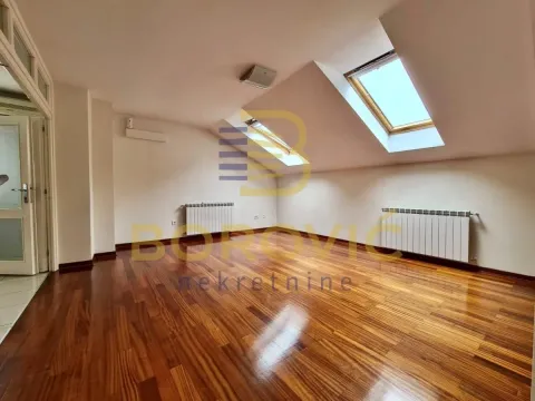 Prodaja, četvorosoban stan, 147m², Stari Grad, Beograd - image 3