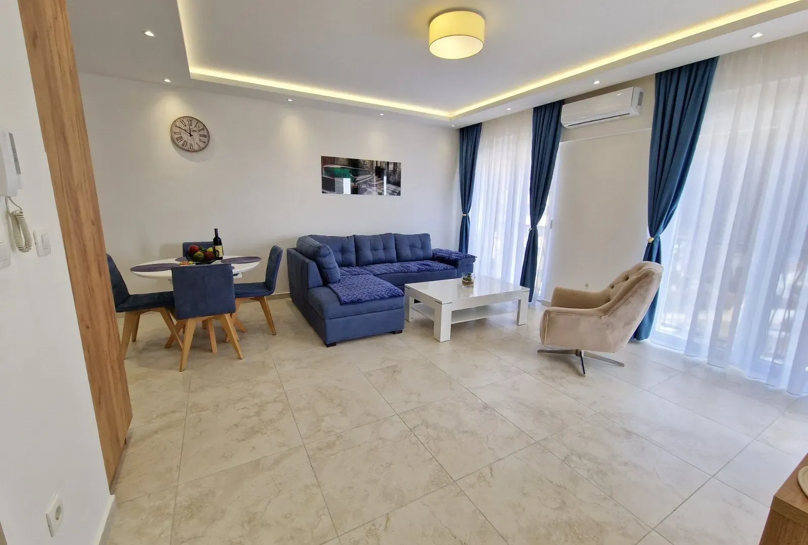 Rent, one bedroom apartment, 47m², Budva, Crna Gora