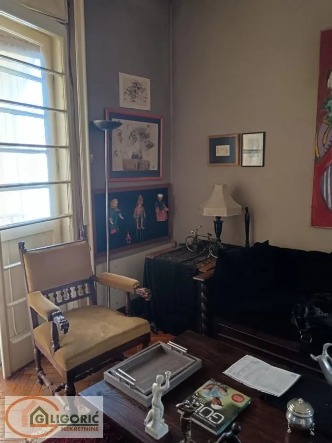 Prodaja, trosoban stan, 90m², Stari Grad, Beograd