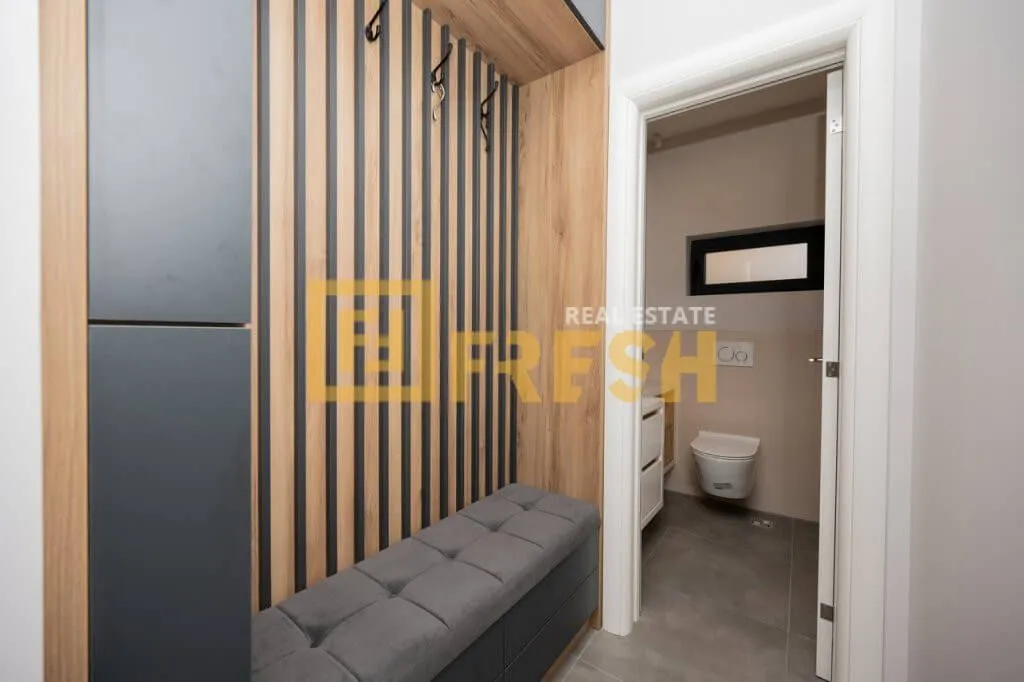 Rent, house, 214m², Stara Varoš, Podgorica