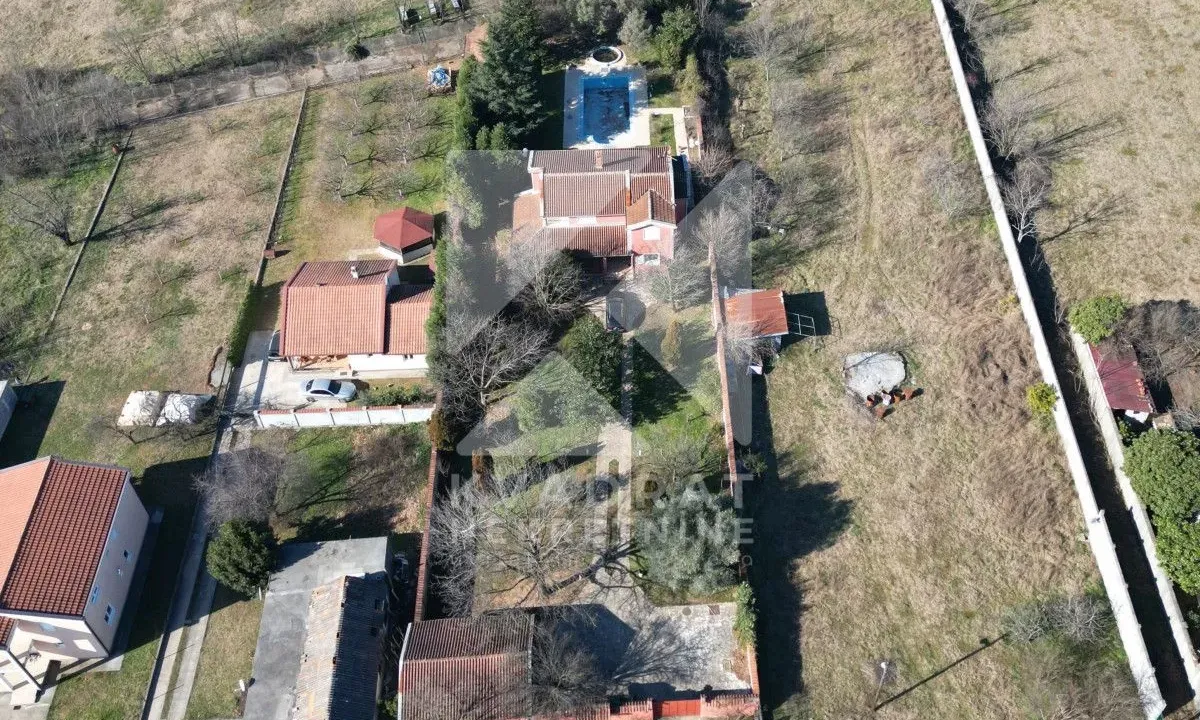 Sale, house, 250m², Donja Gorica, Podgorica