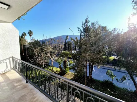 Rent, two bedroom apartment, 85m², Kumbor, Herceg Novi - image 6