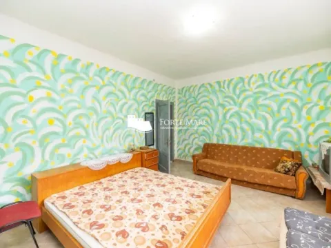 Prodaja, dvosoban stan, 87m², Herceg Novi, Crna Gora - image 5
