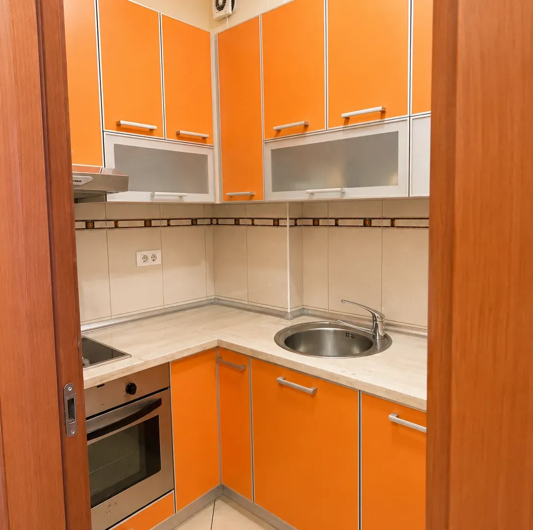 Izdavanje, jednosoban stan, 50m², Centar, Podgorica