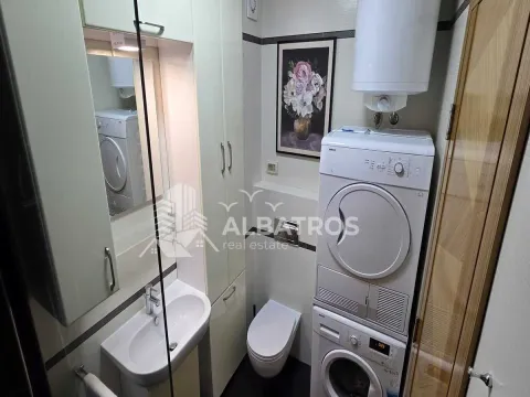 Izdavanje, jednosoban stan, 47m², Centar, Bar - image 8