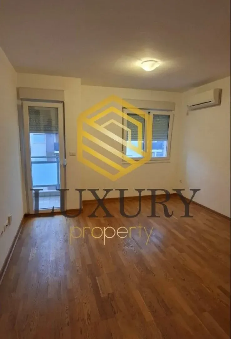 Rent, one bedroom apartment, 43m², City Kvart, Podgorica