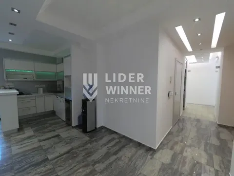 Izdavanje, poslovni prostor, 160m², Autokomanda, Voždovac Sve Podlokacije - image 13