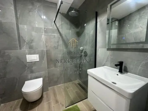 Sale, studio apartment, 25m², Tivat, Crna Gora - image 9