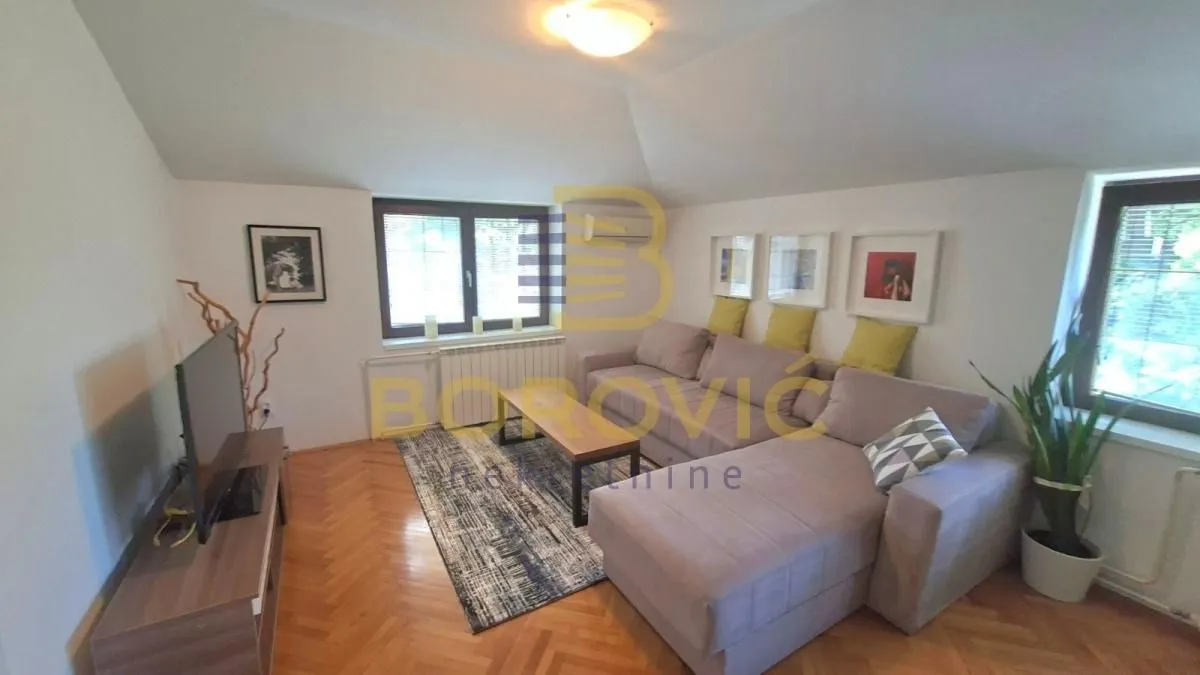 Rent, three bedroom apartment, 100m², Senjak, Beograd