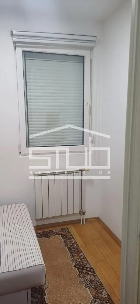 Izdavanje, jednosoban stan, 32m², Karaburma, Palilula Sve Podlokacije