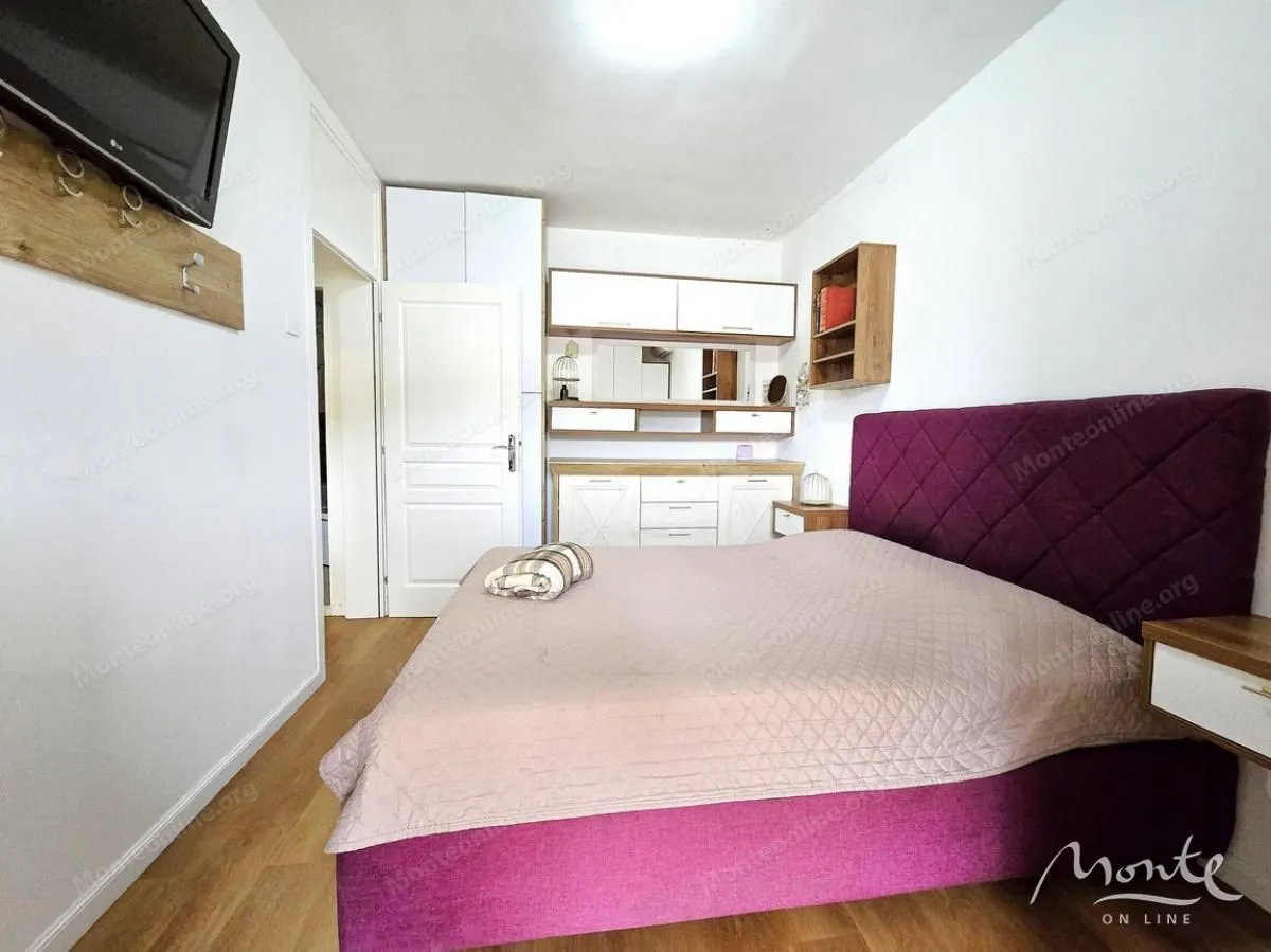 Sale, one bedroom apartment, 76m², Dubovica, Budva