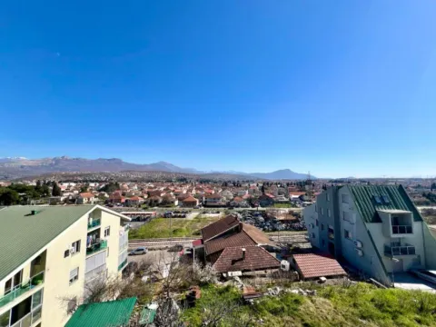 Izdavanje, jednosoban stan, 40m², Gorica C, Podgorica - image 10