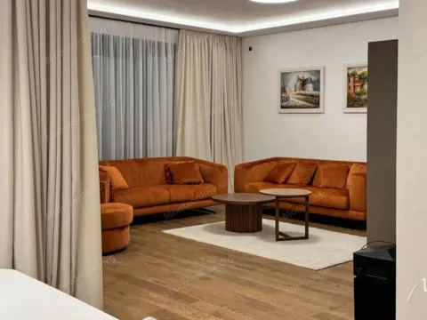 Prodaja, kuća, 225m², Gornja Gorica, Podgorica - image 3