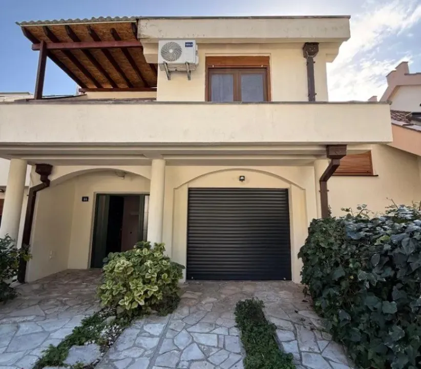 Rent, house, 300m², Gorica C, Podgorica