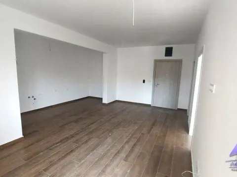 Sale, one bedroom apartment, 47m², Rozino, Budva - image 6