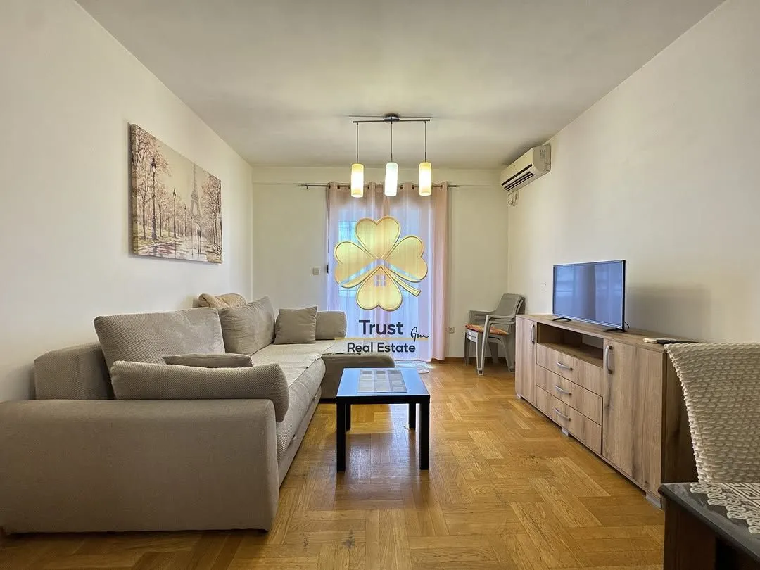 Rent, two bedroom apartment, 70m², Stari Aerodrom, Podgorica