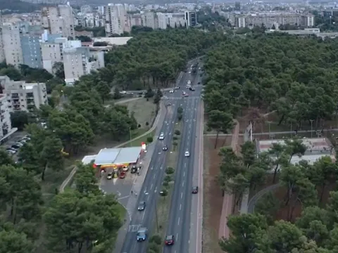 Prodaja, jednosoban stan, 43m², Blok 6, Podgorica - image 5