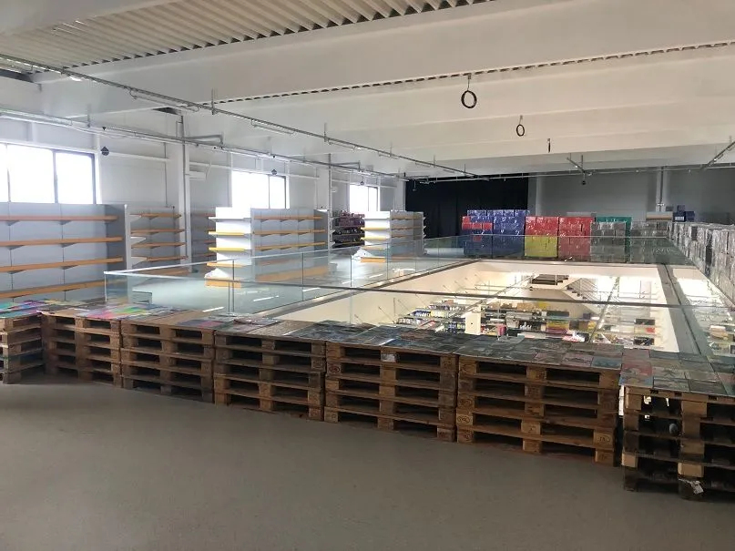 Rent, office space, 2000m², Zemun Sve Podlokacije, Beograd