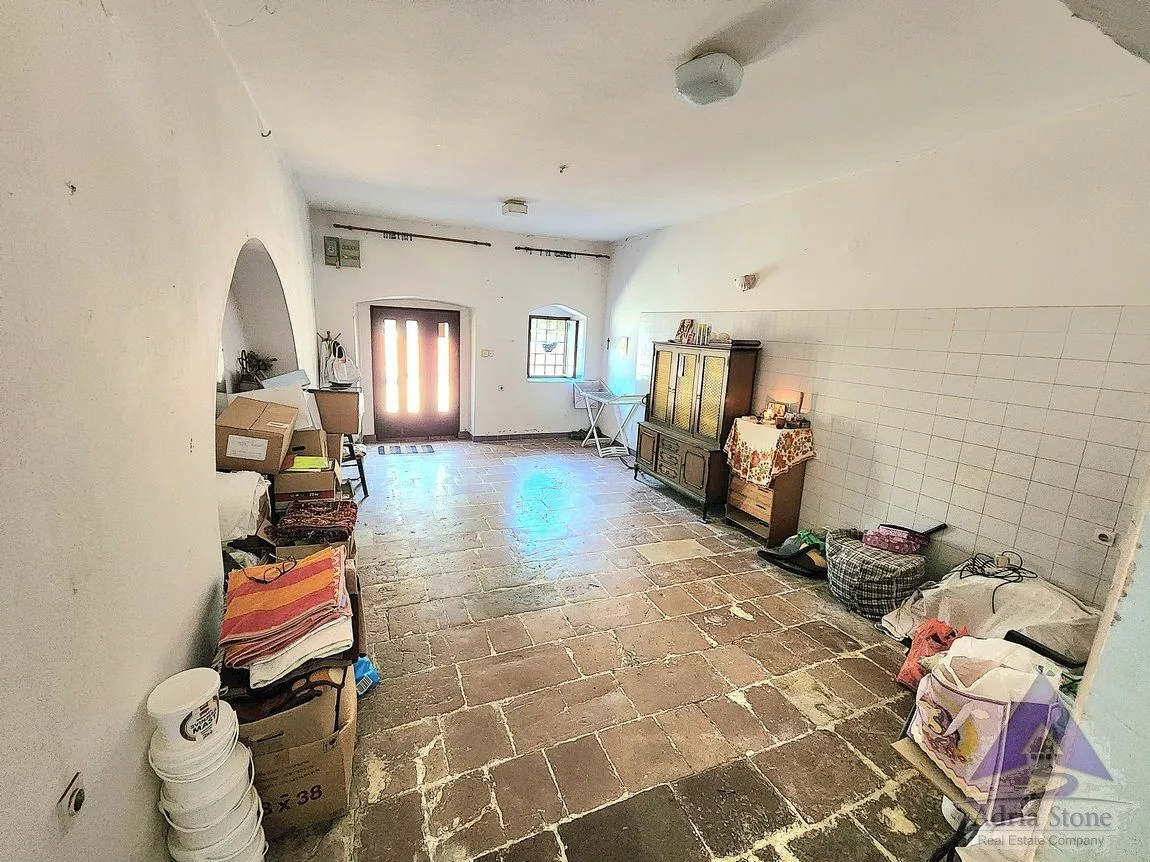 Sale, office space, 77m², Škaljari, Kotor