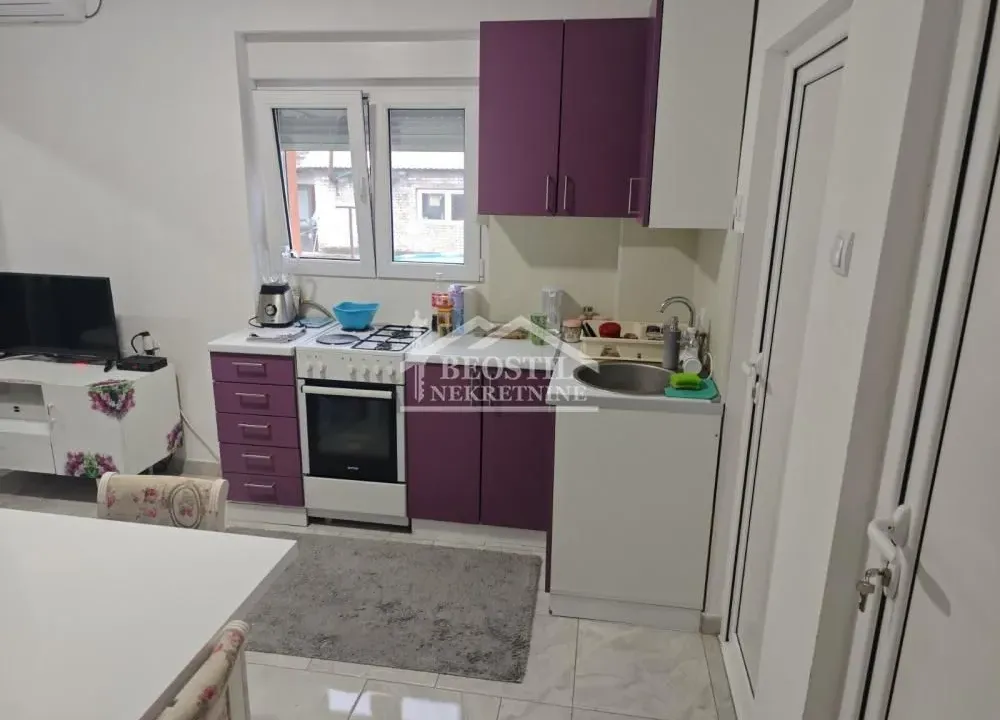 Prodaja, dvosoban stan, 62m², Golubinci, Stara Pazova