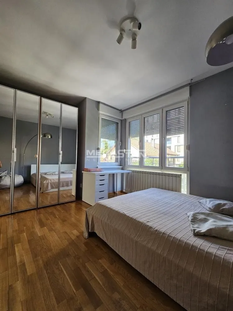 Prodaja, trosoban stan, 81m², Lekino Brdo, Voždovac Sve Podlokacije