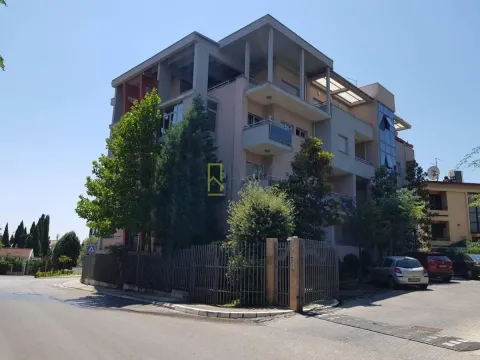 Prodaja, trosoban stan, 108m², Gorica C, Podgorica - image 19