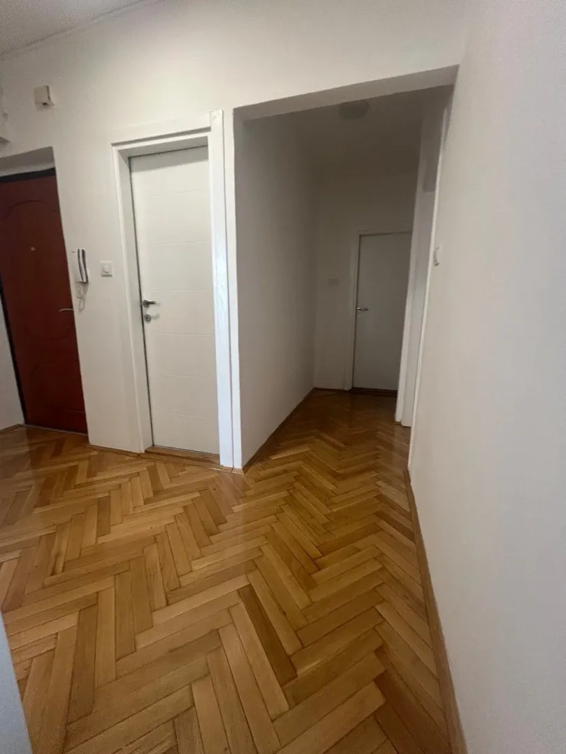 Rent, two bedroom apartment, 70m², Pobrežje, Podgorica
