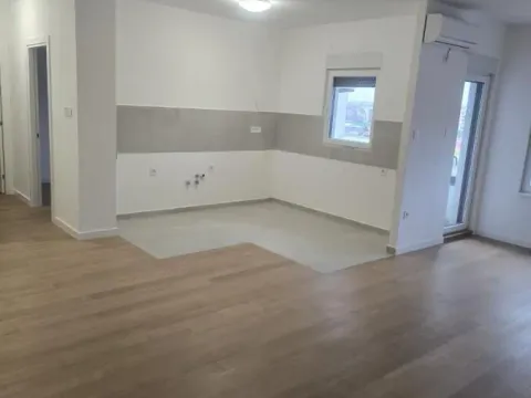 Prodaja, stan, 129m², Salajka, Novi Sad Sve Podlokacije - image 5