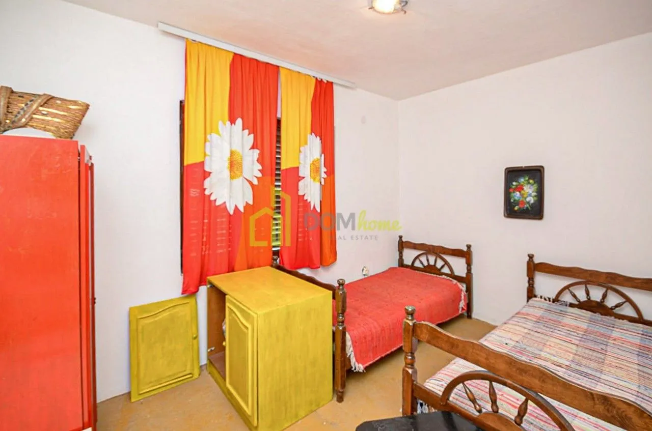 Sale, house, 190m², Bar, Crna Gora