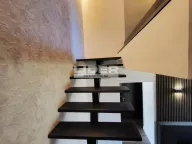 Izdavanje, četvorosoban stan, 200m², Kalenić Pijaca, Vračar Sve Podlokacije - image 9