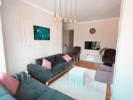 Rent, three bedroom apartment, 89m², Tree cane, Budva - image 1