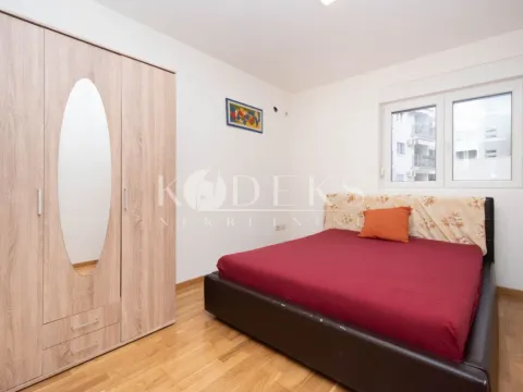 Rent, two bedroom apartment, 59m², City Kej, Podgorica - image 5