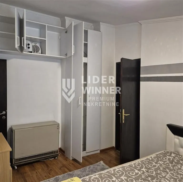 Prodaja, jednosoban stan, 40m², Stari Grad, Beograd