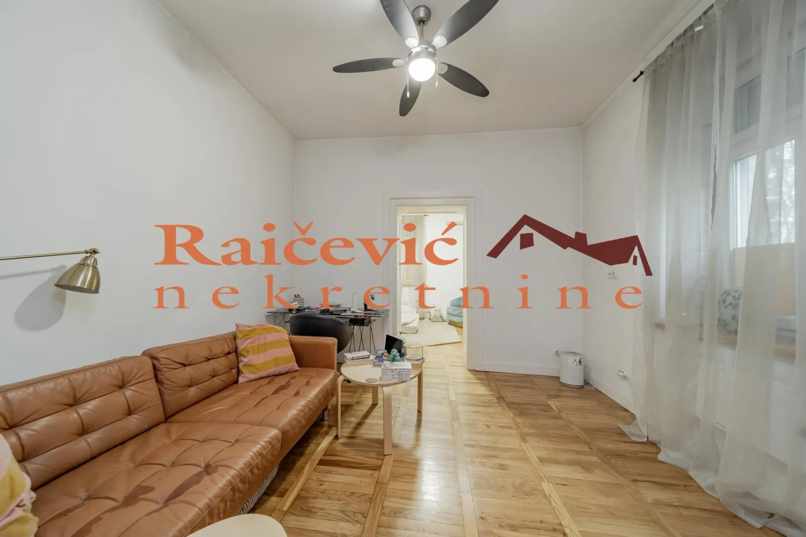 Prodaja, dvosoban stan, 40m², Stari Grad, Beograd