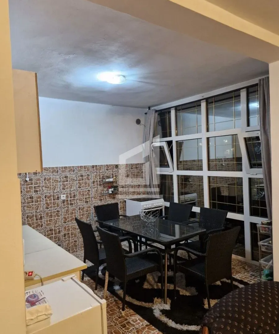 Rent, apartment, 89m², Dalmatinska ulica, Podgorica