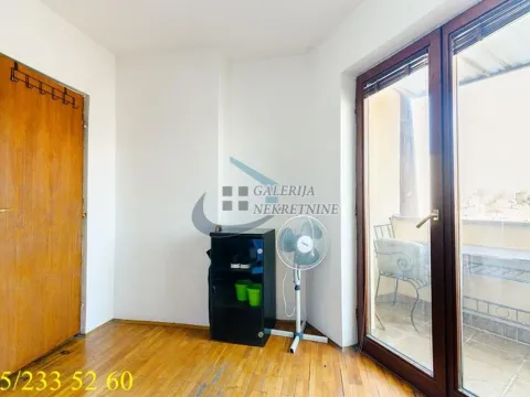 Prodaja, trosoban stan, 86m², Vukov Spomenik, Zvezdara Sve Podlokacije - image 12