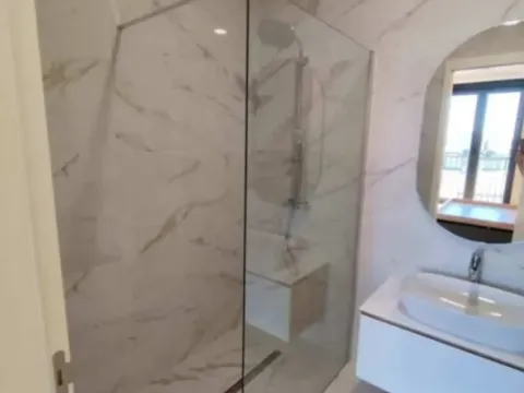 Prodaja, trosoban stan, 127m², Preko Morače, Podgorica - image 11