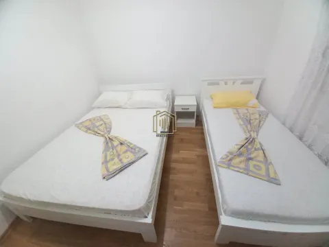 Izdavanje, dvosoban stan, 57m², Stari Aerodrom, Podgorica - image 5