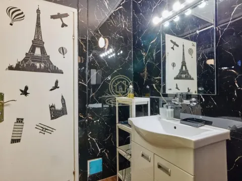 Rent, two bedroom apartment, 55m², Savski Venac, Beograd - image 18