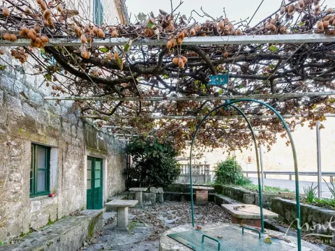 Prodaja, kuća, 333m², Kostanjica, Kotor - image 12