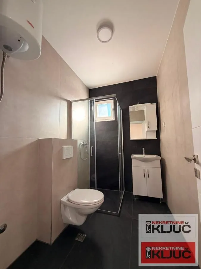 Prodaja, jednosoban stan, 37m², Klisa, Novi Sad Sve Podlokacije