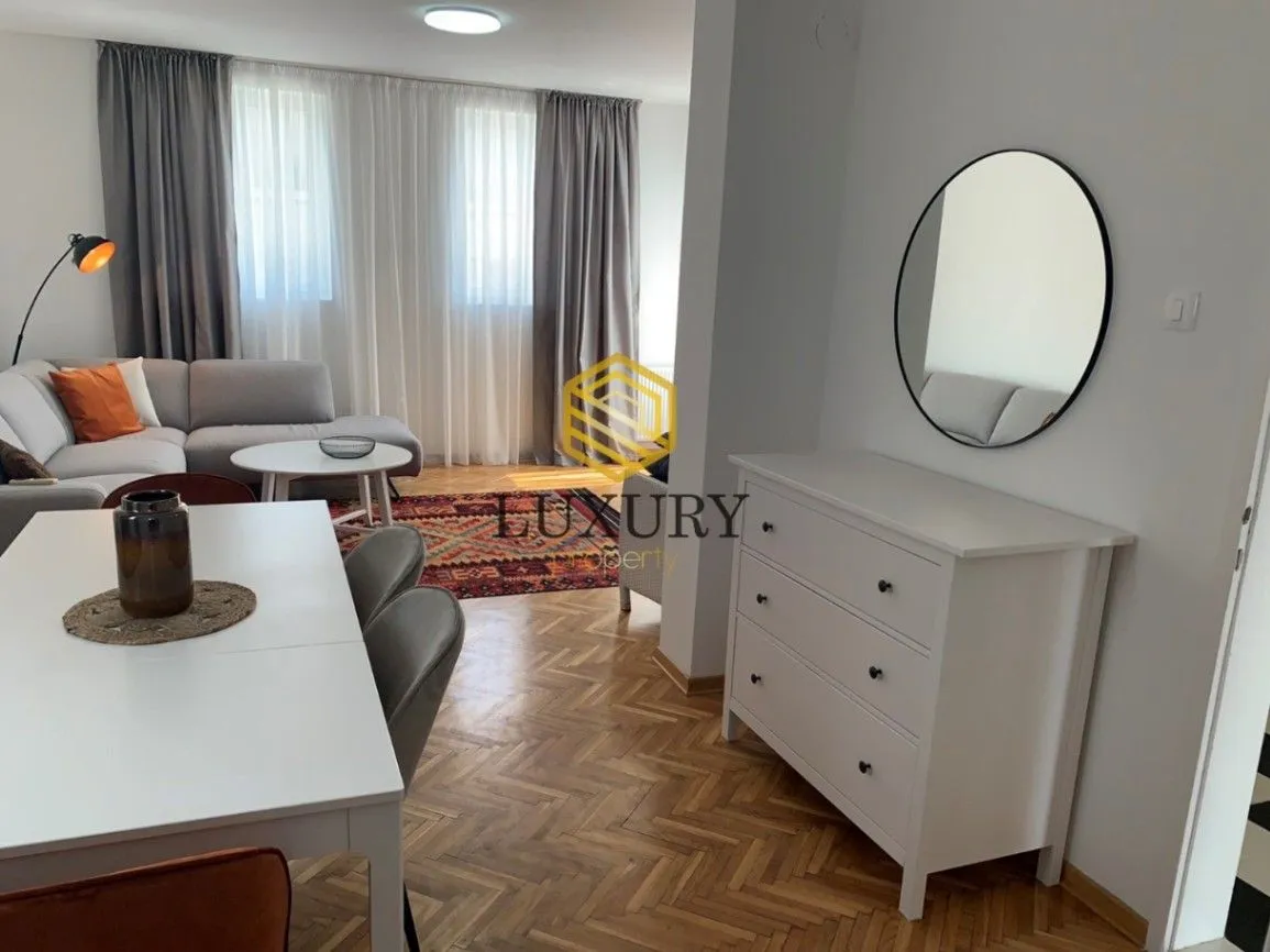 Rent, house, 250m², Zagorič, Podgorica