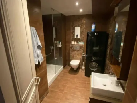 Prodaja, trosoban stan, 115m², Gorica C, Podgorica - image 7