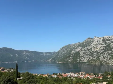 Stan-na-dan, dvosoban stan, 60m², Kotor, Crna Gora - image 2