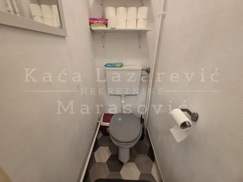 Sale, three bedroom apartment, 66m², Novi Beograd Blok 21, Novi Beograd Sve Podlokacije