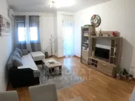 Izdavanje, jednosoban stan, 43m², City Kej, Podgorica - image 1