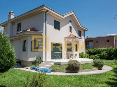 Prodaja, kuća, 253m², Zagorič, Podgorica - image 2