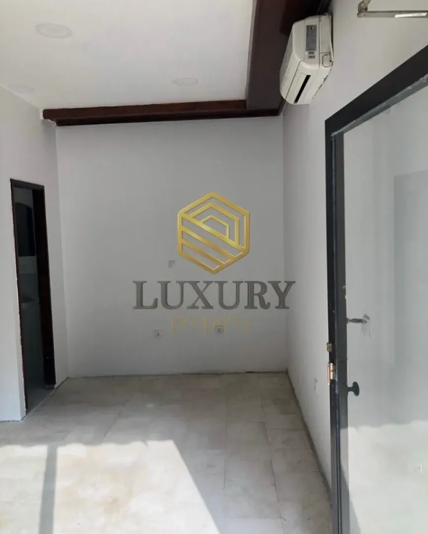 Rent, office space, 20m², Lepa Kata, Podgorica