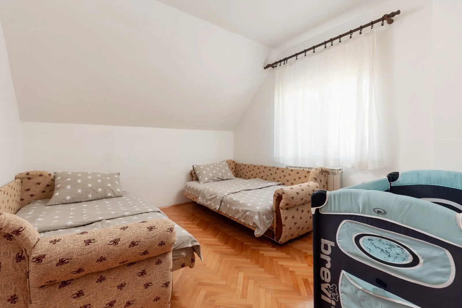 Prodaja, kuća, 200m², Žabljak, Crna Gora