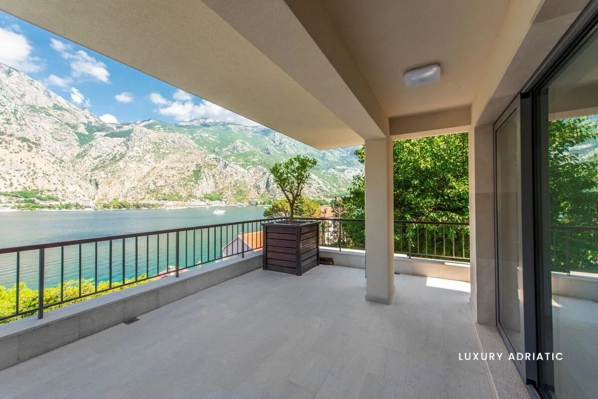 Sale, house, 510m², Kotor, Crna Gora